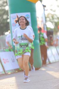 BIB: 2872
                            <button type="button" onclick="openModal(3647044)" class="btn btn-primary btn-sm float-right btn-popup" data-toggle="modal" data-target=".modal-high-quality">
                        <i class="fas fa-shopping-cart"></i> Add to Cart
                    </button>
                                            <button type="button" onclick="isThisMe(3647044, true)" class="btn btn-success btn-sm float-right btn-popup btn-isme hidden" data-toggle="tooltip" data-placement="bottom" title="นี่คือรูปของคุณใช่ไหม คลิกที่นี่เพื่อเอาเข้าอัลบั้ม">
                        <i class="fas fa-plus"></i> Add to album
                    </button>
                    <button type="button" onclick="isThisMe(3647044, false)" class="btn btn-warning btn-sm float-right btn-popup btn-isnotme hidden">
                        <i class="fas fa-ban"></i> Remove from album
                    </button>